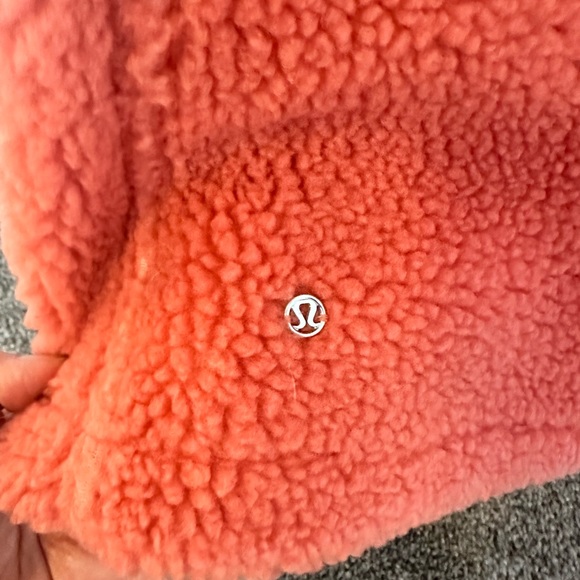 Lululemon fleece jacket size 8 - Picture 2 of 7